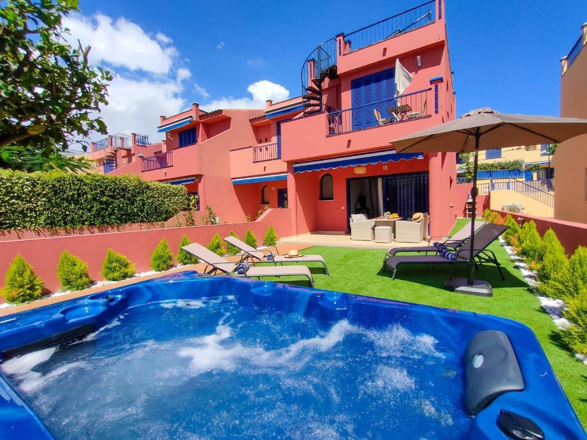 הוילה פלאייה דל אינגלז Lemon Terraced House מראה חיצוני תמונה